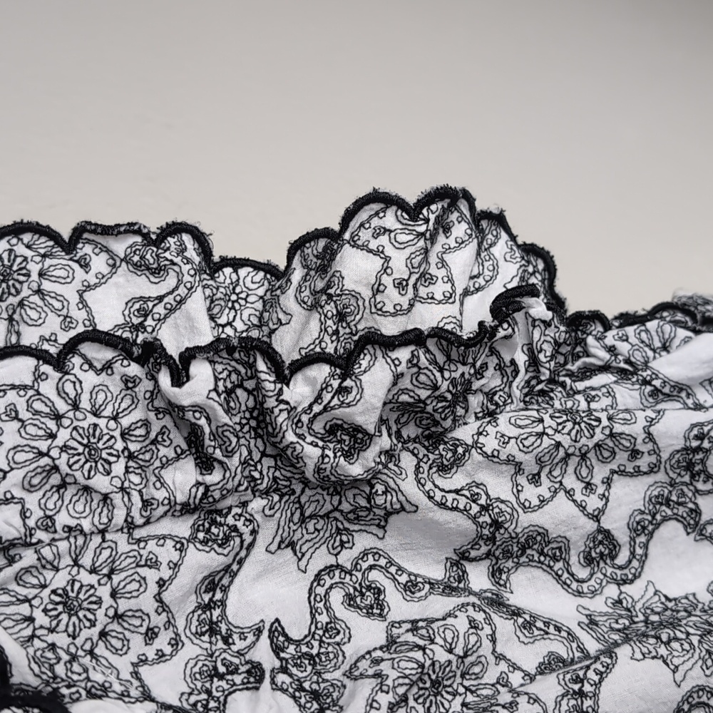 Anthroplogie Ruffled Lace Blouse Women's L Black White Shirt Top - Picture 7 of 16